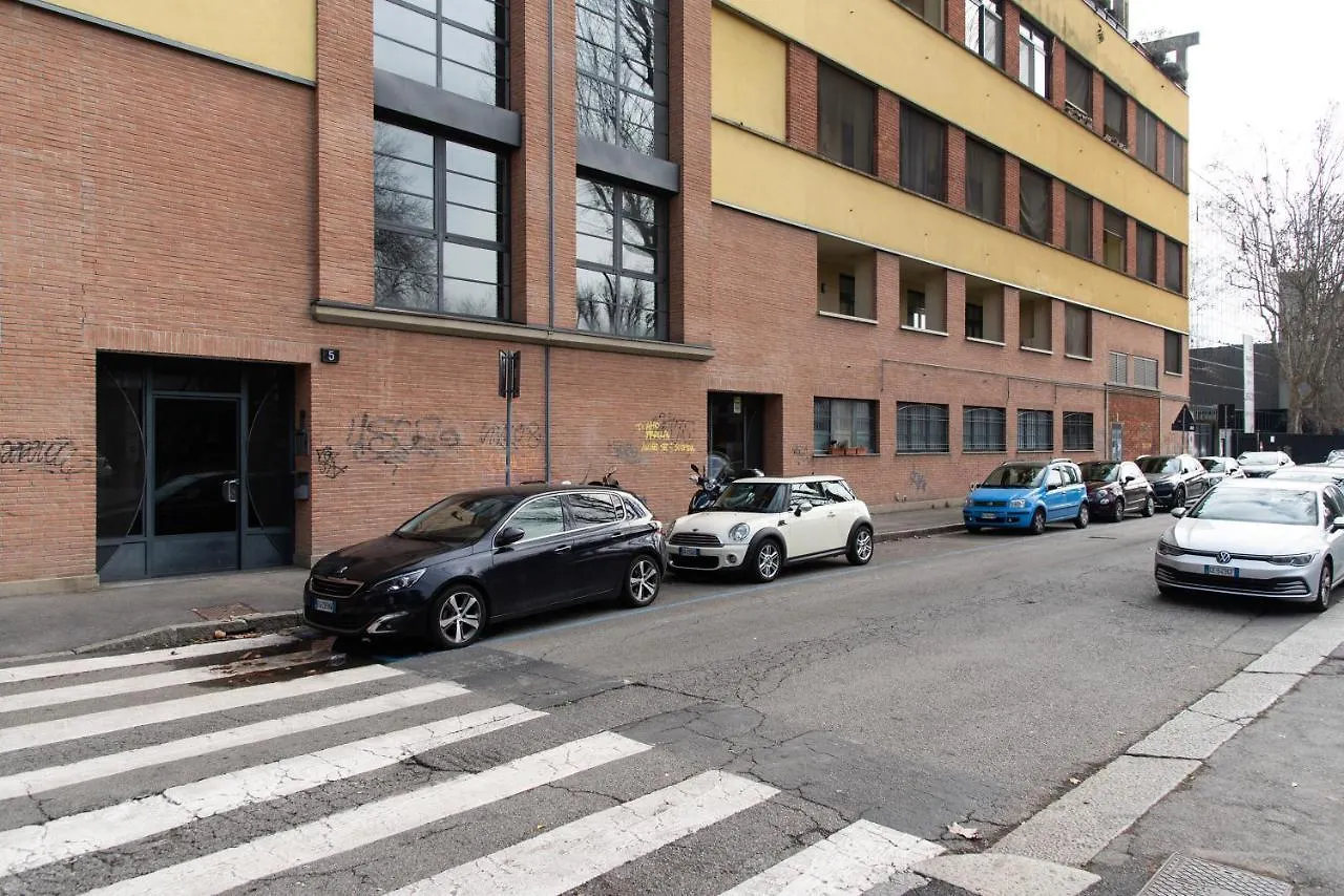 Apartment Youhosty - Caviglia 5 Milan